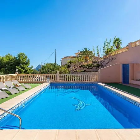 Amanda - Plusholidays Calpe