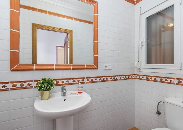 Amanda - Plusholidays Calp