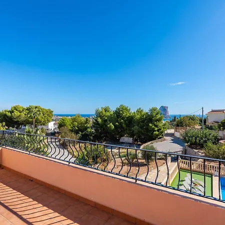 Amanda - Plusholidays * 칼페