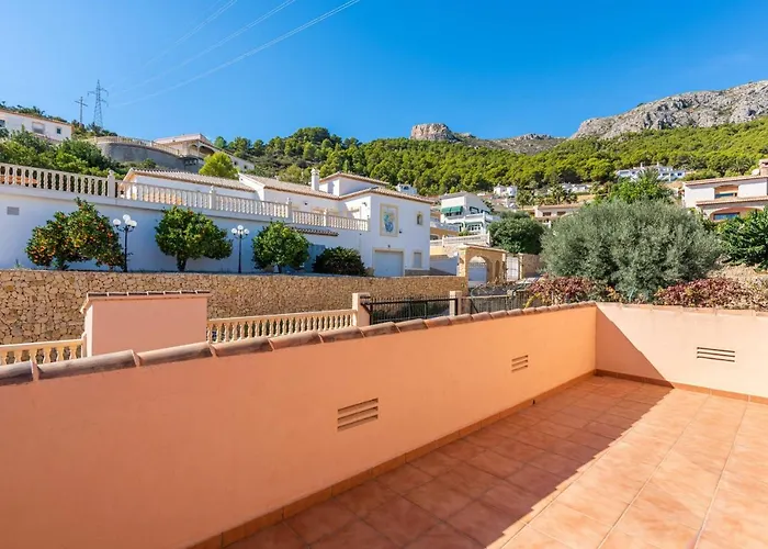 Amanda - Plusholidays 칼페