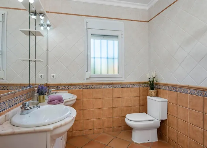 Amanda - Plusholidays 칼페