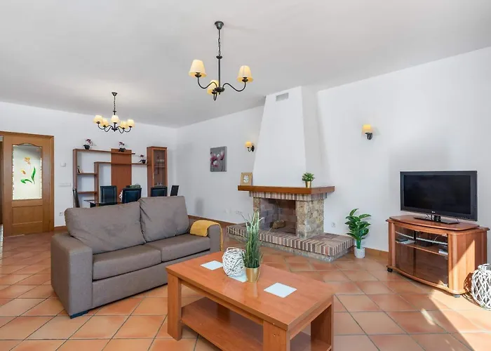 빌라 Amanda - Plusholidays