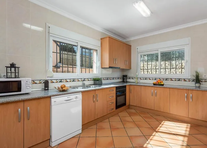 Amanda - Plusholidays *